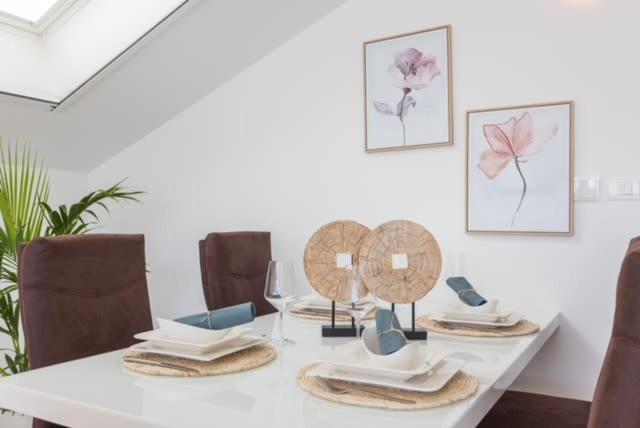 Luxury Apartment Anto With Sea View And Balcony Banjole Exterior foto