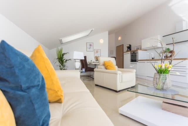 Luxury Apartment Anto With Sea View And Balcony Banjole Exterior foto